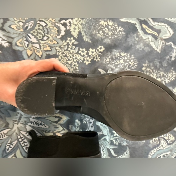 Nine West Black Leather Booties - Picture 2 of 3